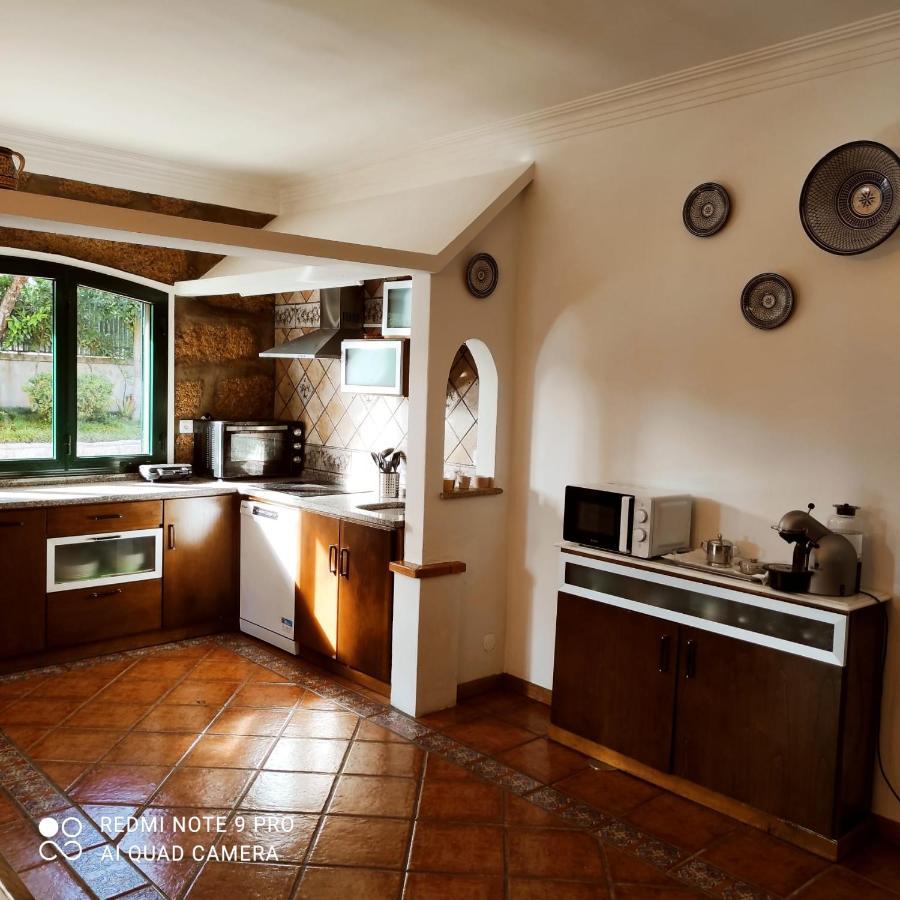Casa Alem Rio - Quartos Para 6 Hospedes Em Santo Tirso Bagian luar foto